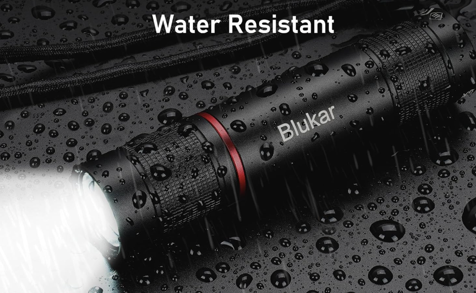 Top 16 Items to Have in Your EDC Kit blukar flashlight edc kit