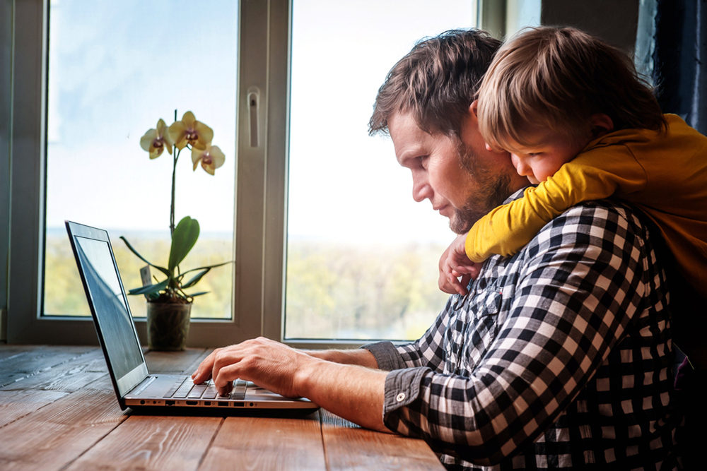Feature | Tips to Survive Working From Home With Kids