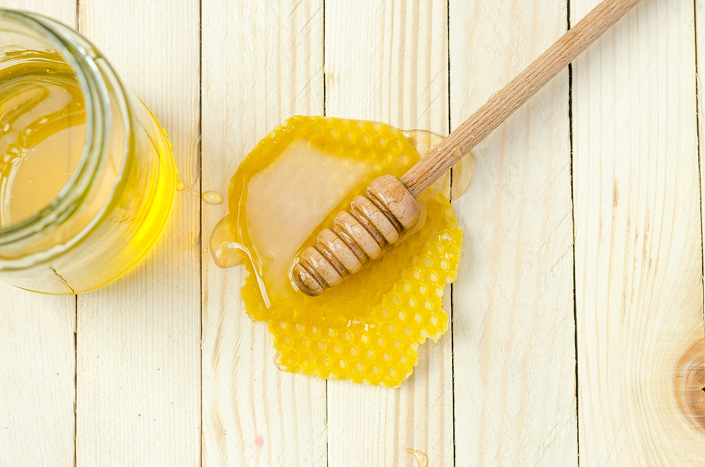 Raw Honey | Natural Sore Throat Remedies