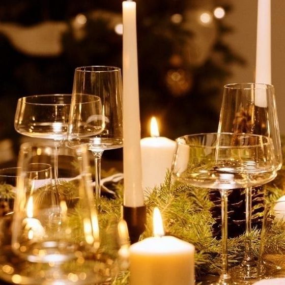 Elegant table set-up | Christmas Survival Guide | How to Survive Christmas | Featured