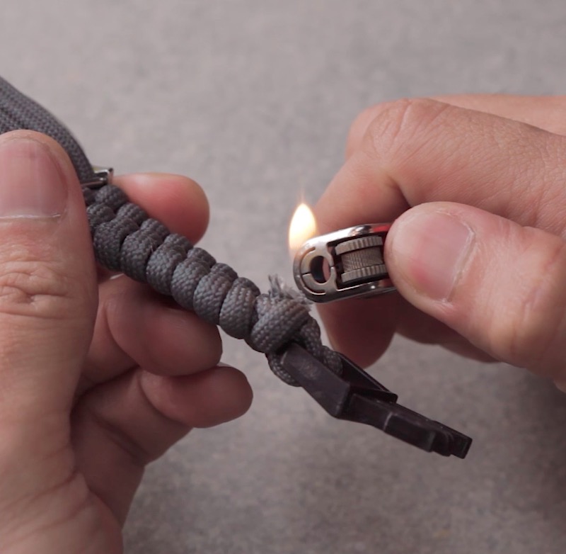 cut and burn the edges paracord watch band