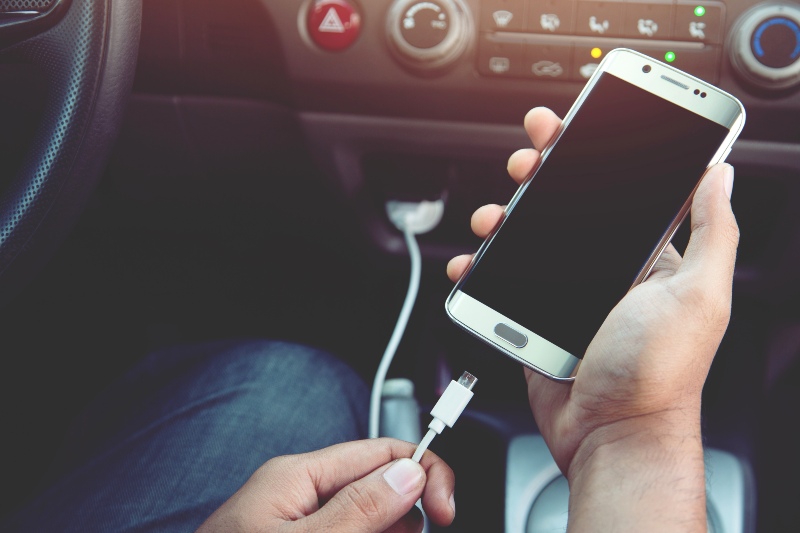 Charging Phone Battery | Car Emergency Kit