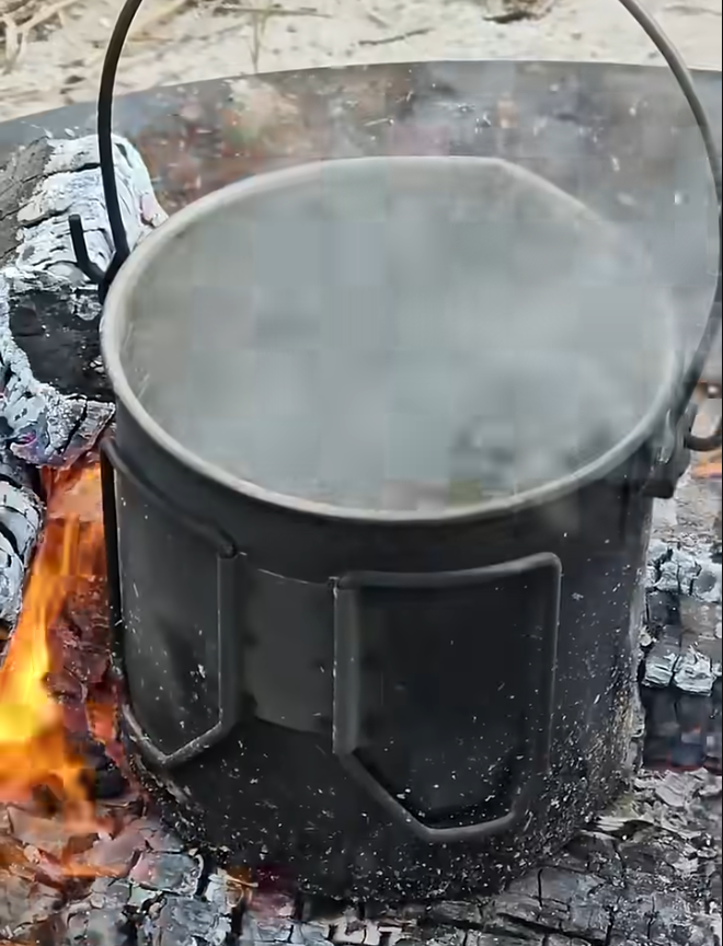 25 Ways To Get Clean Drinking Water In An Emergency Evaporation Distillation Method