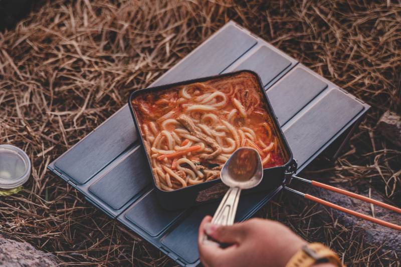camping food, cooking for solo dining in camping trip-Camping Without Electricity