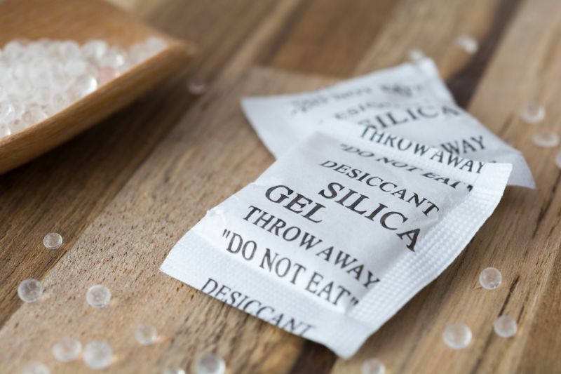 Desiccant silica gel REI camping SS