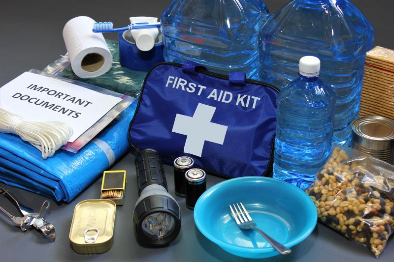 Emergency kit |  Hurricane readiness