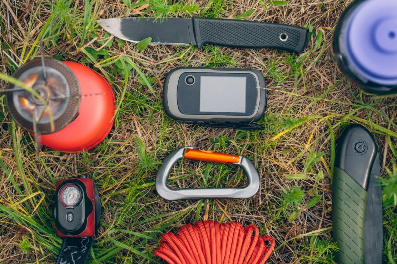 Small travel survival kit wild | Emergency essentials
