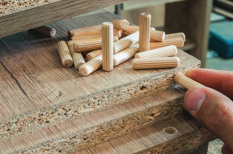 Furniture fittings, wooden dowels-Joining Wood with Dowels