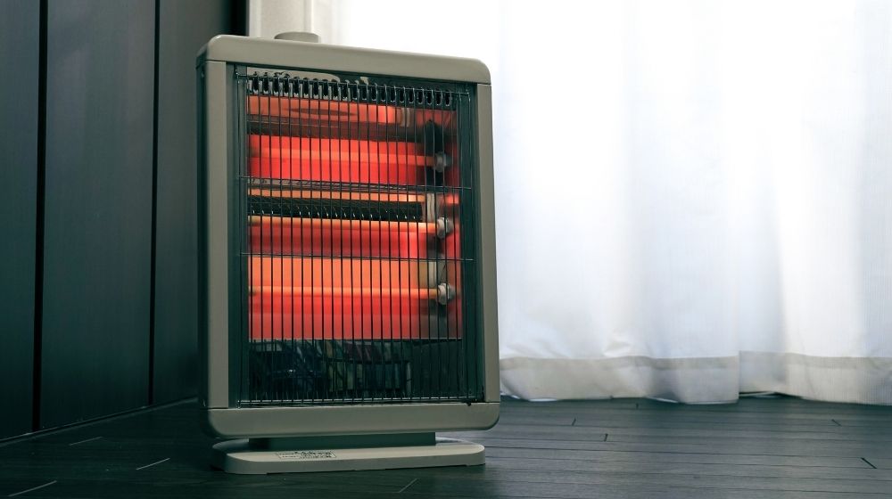 Erectric heater in the room| Top 10 Best Gas Heaters for Home this 2022 | Featured
