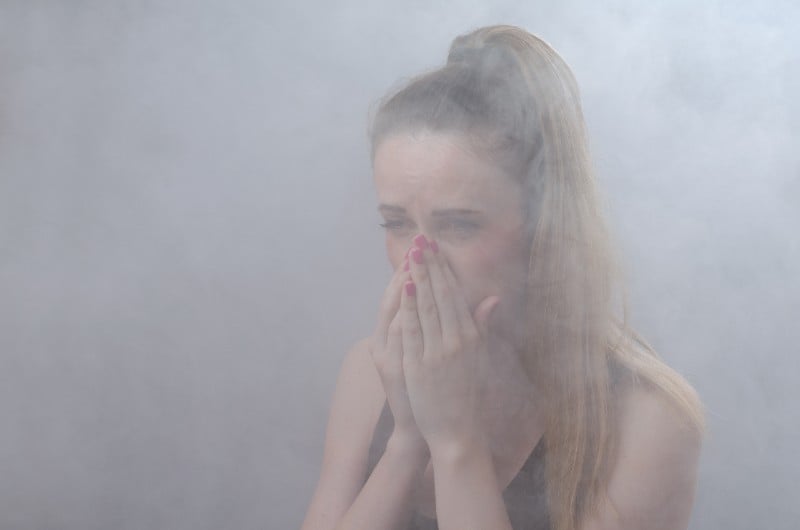 Wildfire Smoke Safety Tips: What to Do When the Air Turns Toxic The girl suffocates from thick smoke blackout ss 1