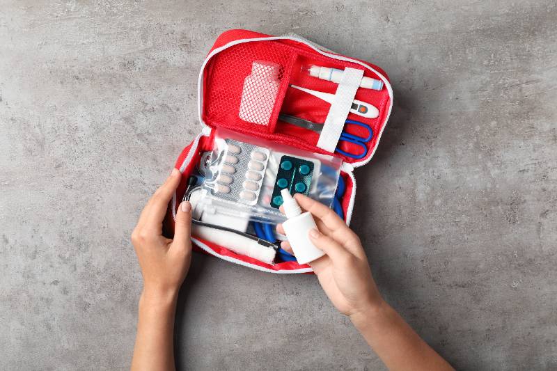 Here's What Your Hurricane Survival Kit Should Look Like hurricane survival kit